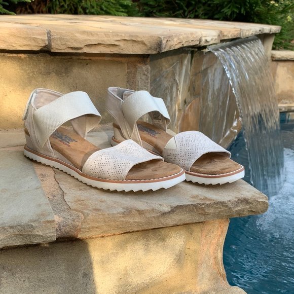 BOBS from Skechers Shoes - BOBS From Skechers Desert Kiss Memory Foam Sandals